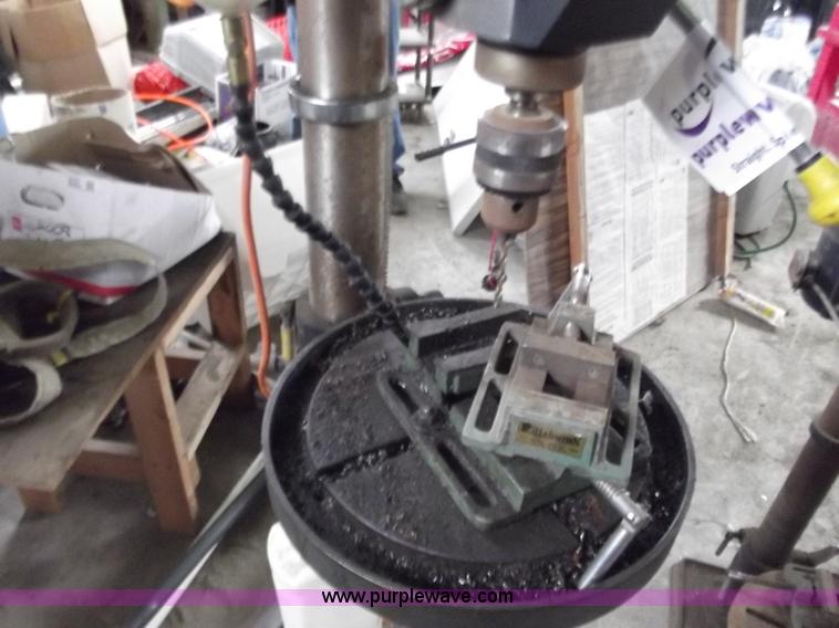 image for item D3677 Central Machinery 16 speed floor drill press