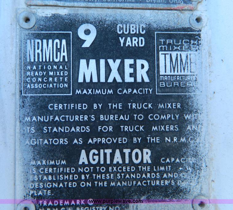 image for item D8860 1978 Ford cement truck