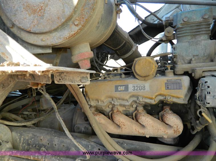 image for item D8860 1978 Ford cement truck