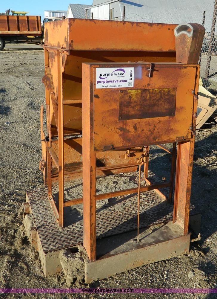 image for item D8862 Winslow sand gravel scale