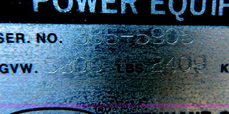 image for item D8864 Tennant 385 sweeper