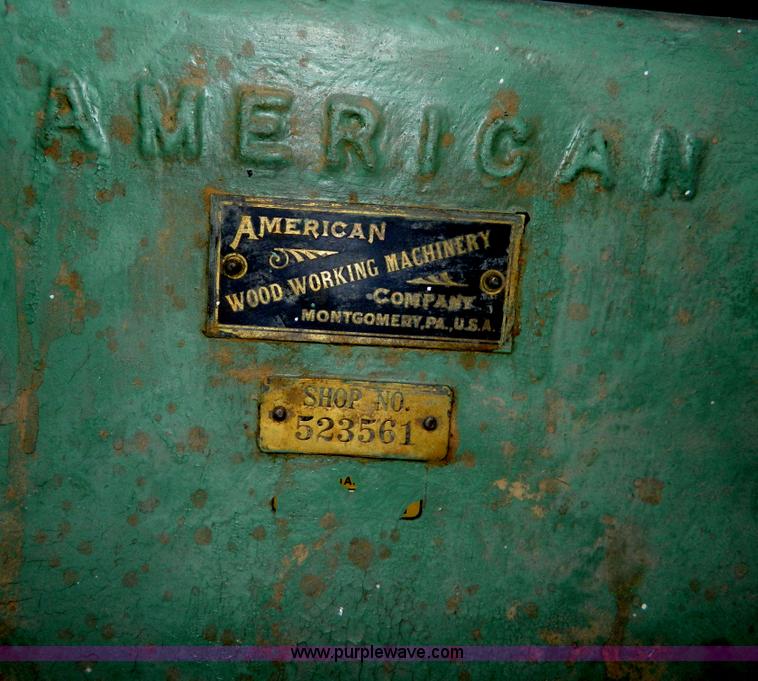 image for item E9411 American 24" wood planer