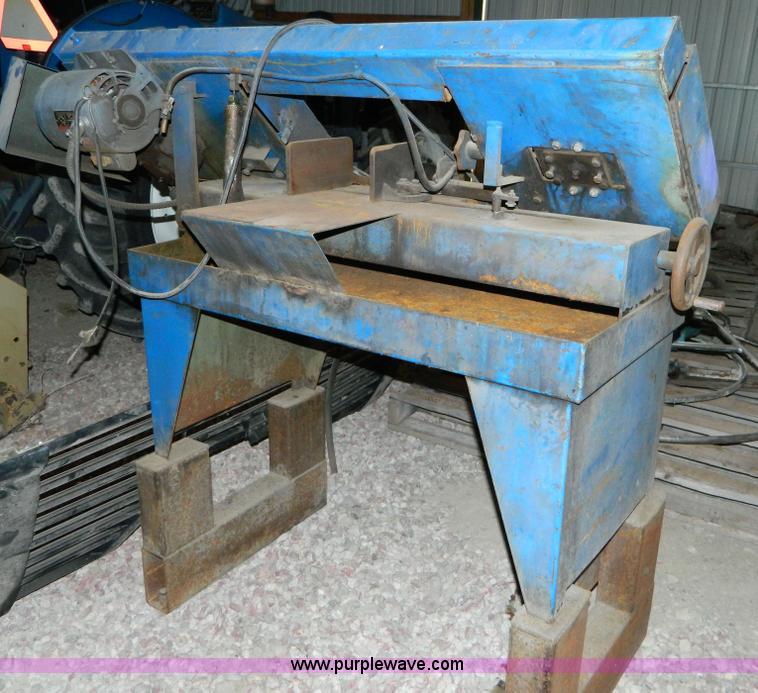 image for item E9428 Metal cutting band saw