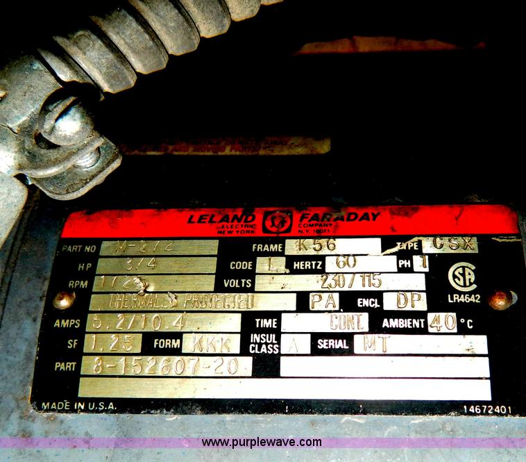 image for item E9428 Metal cutting band saw