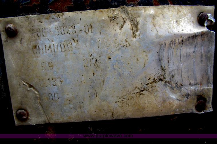 image for item G9455 Caterpillar 24"W bucket with teeth