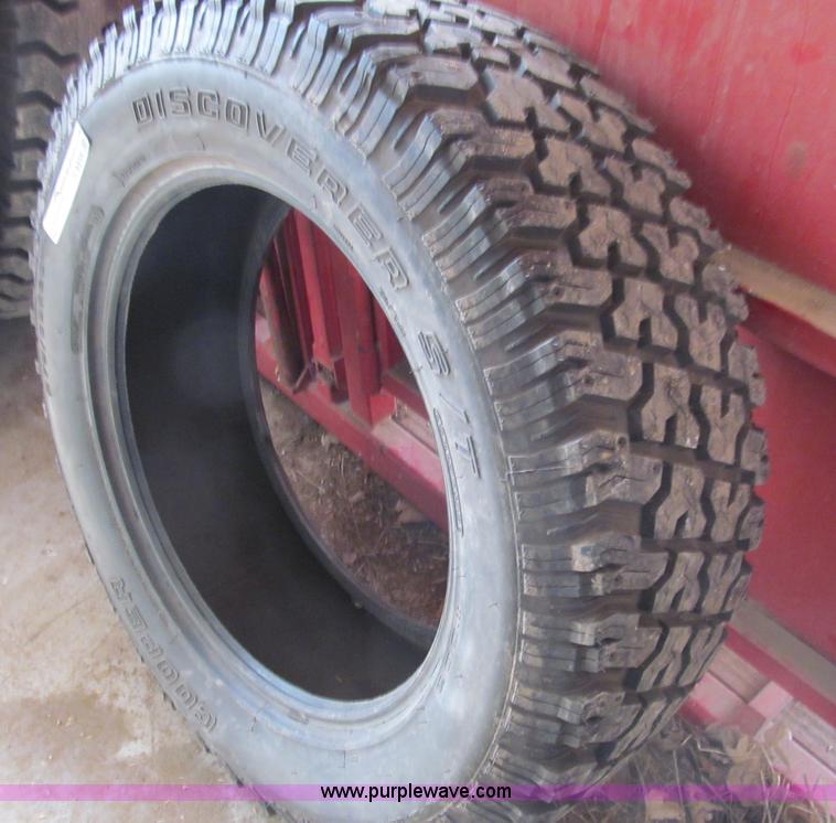 image for item G9459 Cooper 275/60R20 tire