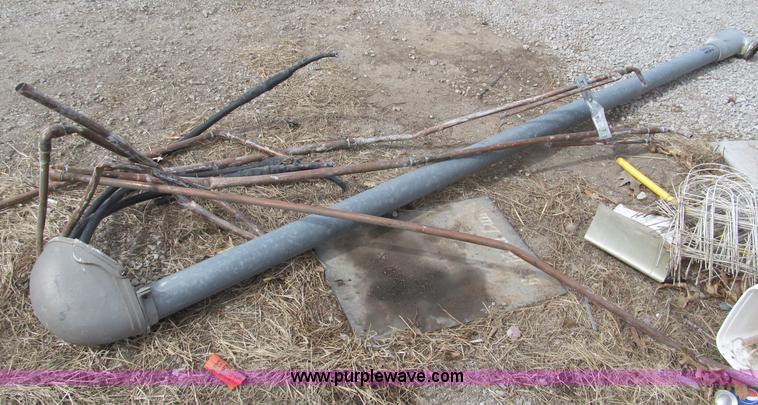 image for item G9460 Marcus 600 amp electrical transformer