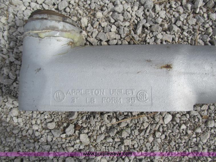 image for item G9460 Marcus 600 amp electrical transformer