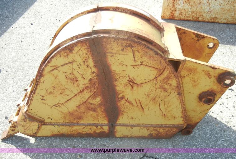 image for item U9862 12"W backhoe bucket