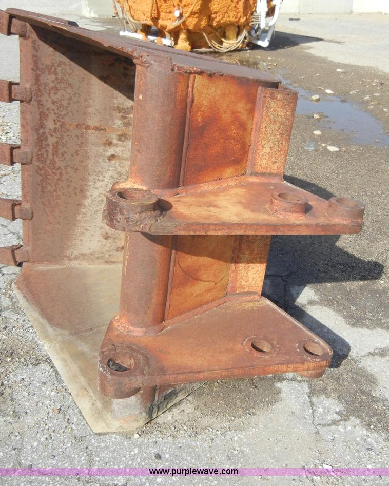 image for item U9866 Backhoe bucket
