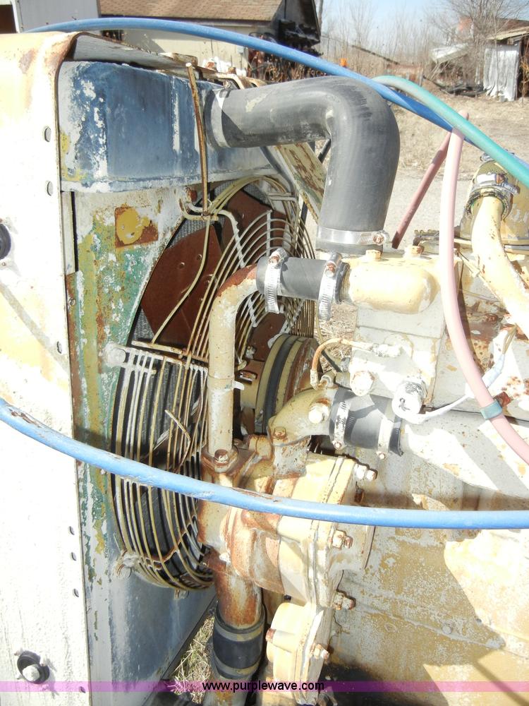 image for item U9869 Caterpillar D333 six cylinder turbo diesel engine