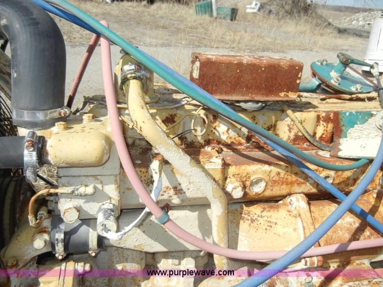 image for item U9869 Caterpillar D333 six cylinder turbo diesel engine