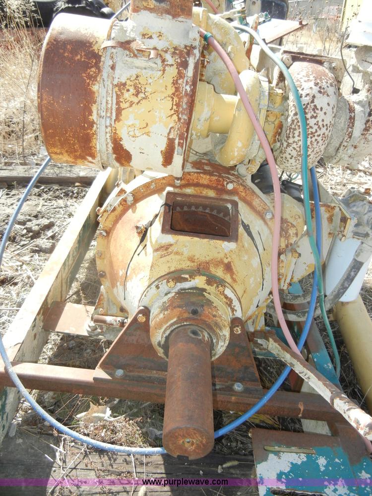 image for item U9869 Caterpillar D333 six cylinder turbo diesel engine