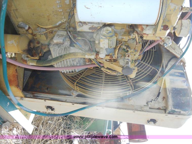 image for item U9869 Caterpillar D333 six cylinder turbo diesel engine