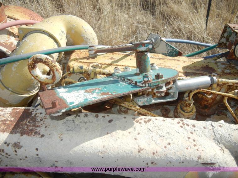 image for item U9869 Caterpillar D333 six cylinder turbo diesel engine