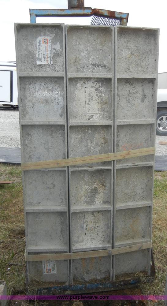 image for item U9893 Assorted precise aluminum concrete forms
