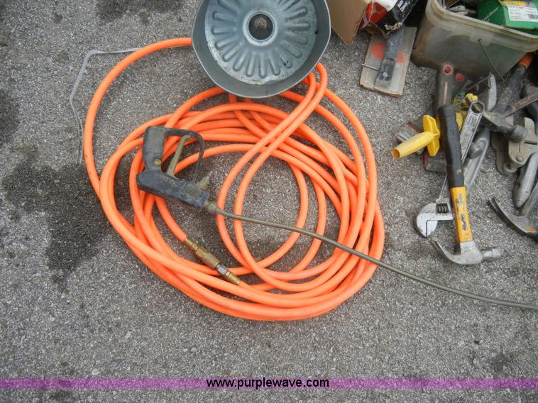 image for item U9906 Assorted equipment