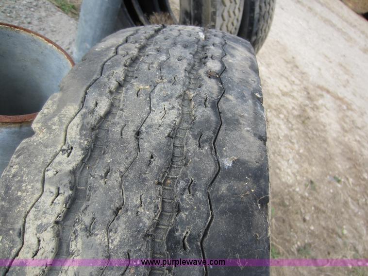 image for item V9001 (3) tires