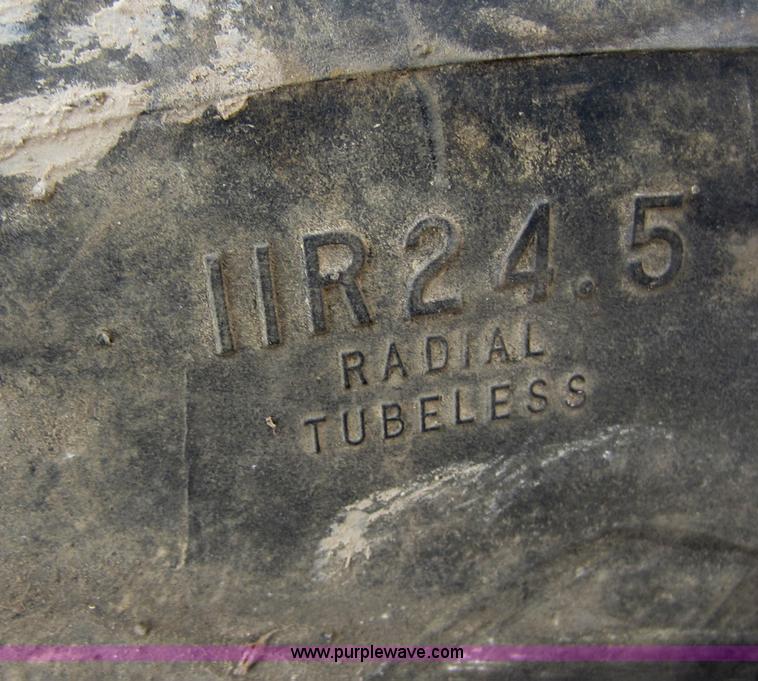 image for item V9001 (3) tires