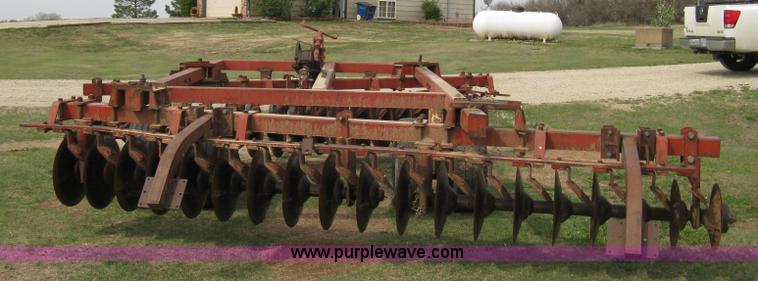 image for item 8123 Krause 1051 15' offset disk