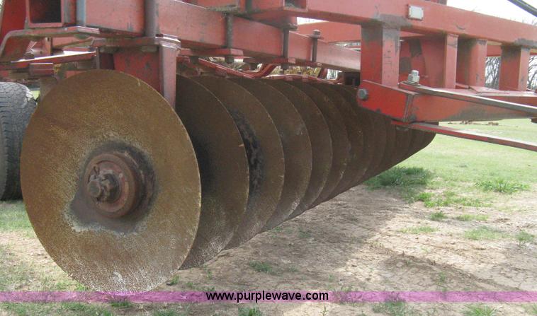 image for item 8123 Krause 1051 15' offset disk