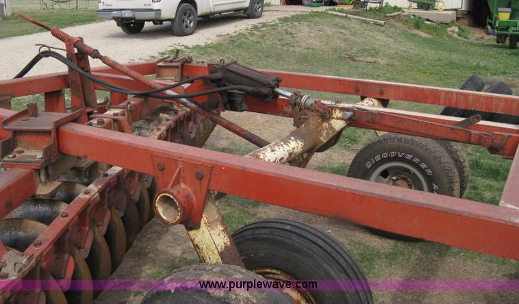 image for item 8123 Krause 1051 15' offset disk