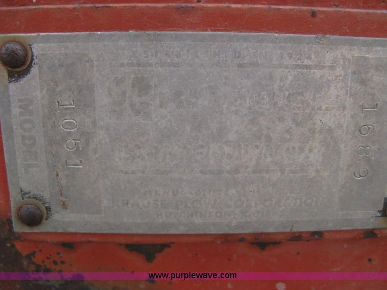 image for item 8123 Krause 1051 15' offset disk