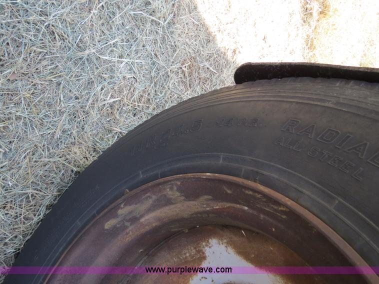 image for item B2337 1977 Kraus 42' aluminum bulk feed trailer