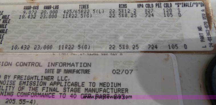 image for item B2423 2007 Sterling L9500 manure spreader truck