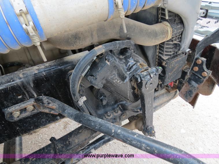 image for item B2423 2007 Sterling L9500 manure spreader truck