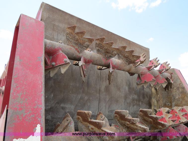 image for item B2423 2007 Sterling L9500 manure spreader truck