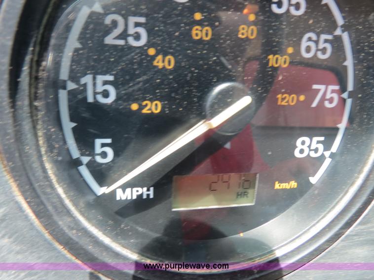 image for item B2423 2007 Sterling L9500 manure spreader truck