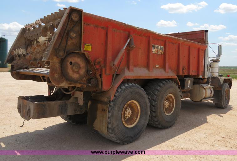 image for item B2428 1983 Kenworth C500 manure spreader truck