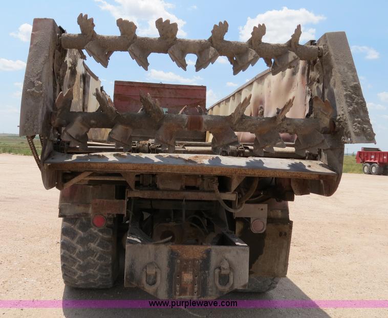 image for item B2428 1983 Kenworth C500 manure spreader truck