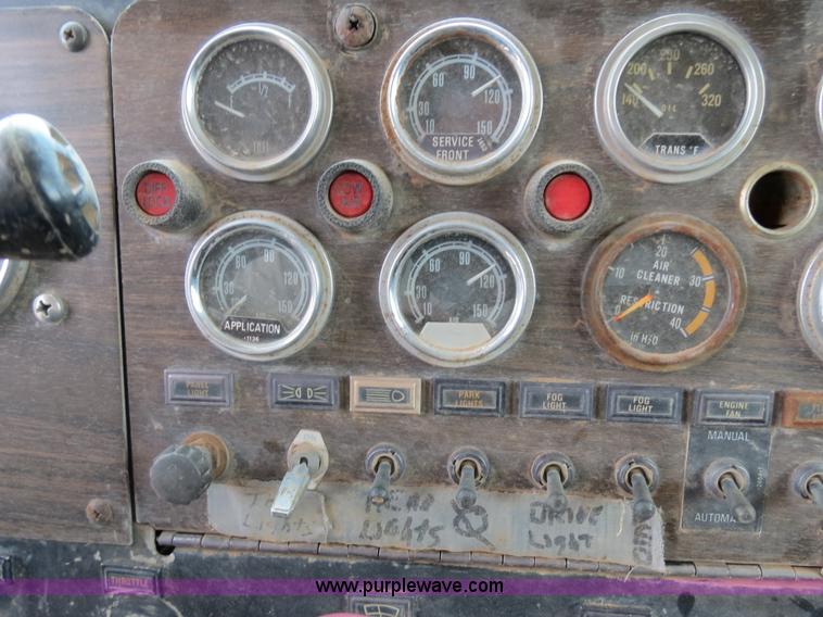 image for item B2428 1983 Kenworth C500 manure spreader truck