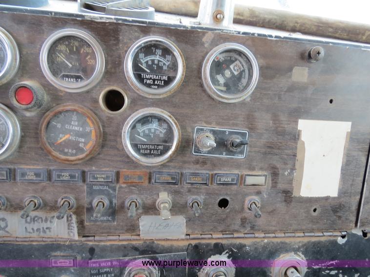 image for item B2428 1983 Kenworth C500 manure spreader truck