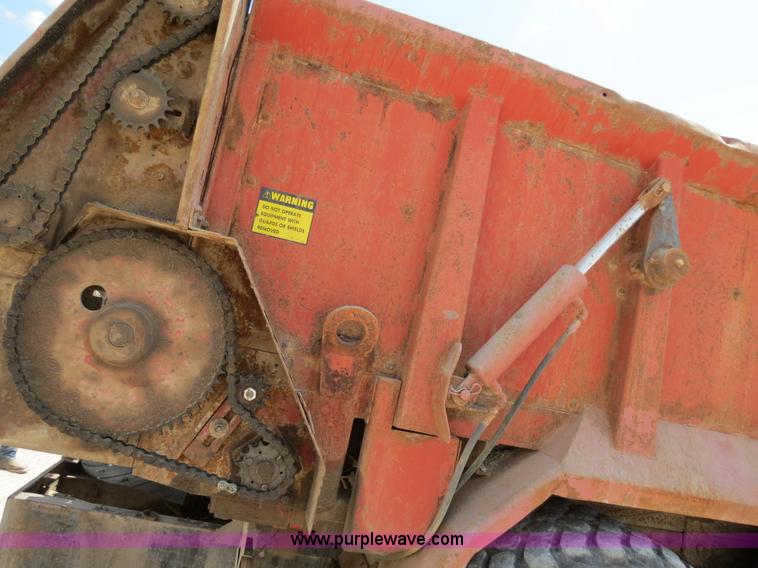 image for item B2428 1983 Kenworth C500 manure spreader truck