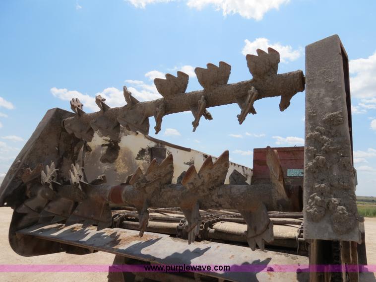 image for item B2428 1983 Kenworth C500 manure spreader truck