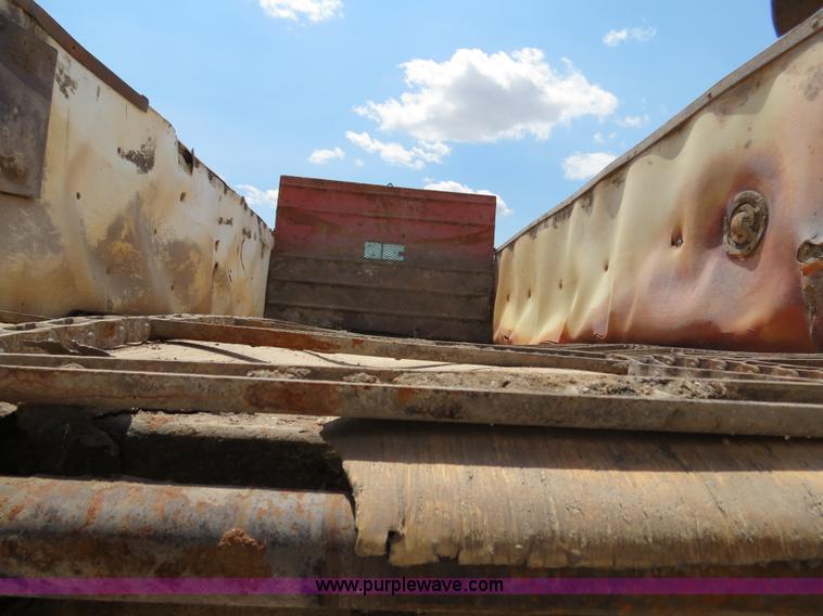 image for item B2428 1983 Kenworth C500 manure spreader truck