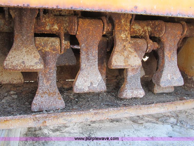 image for item B2733 Knight Slinger 725 manure spreader