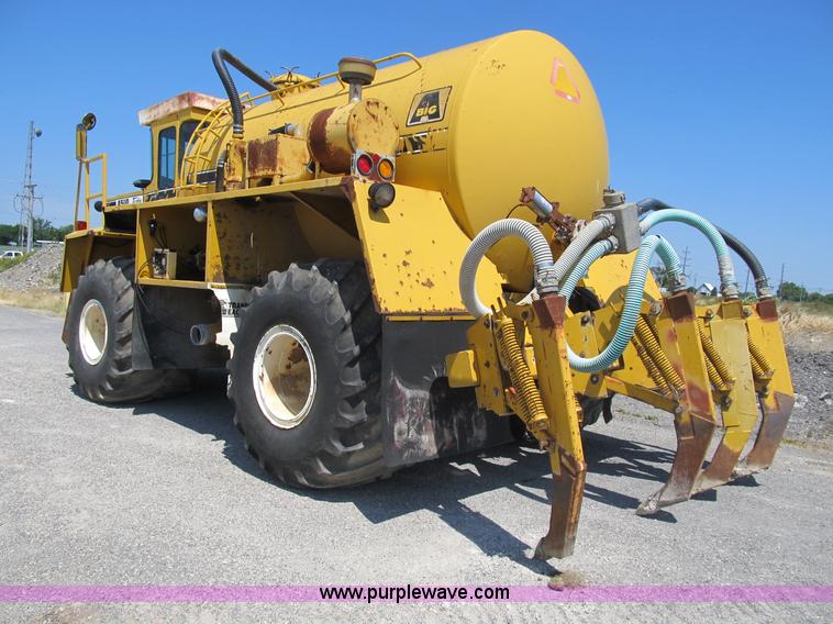 image for item B2737 1985 Ag-Chem Big A 4500 floater