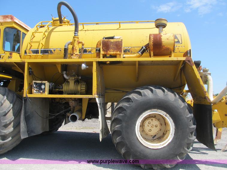 image for item B2737 1985 Ag-Chem Big A 4500 floater