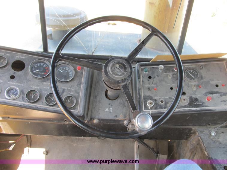 image for item B2737 1985 Ag-Chem Big A 4500 floater