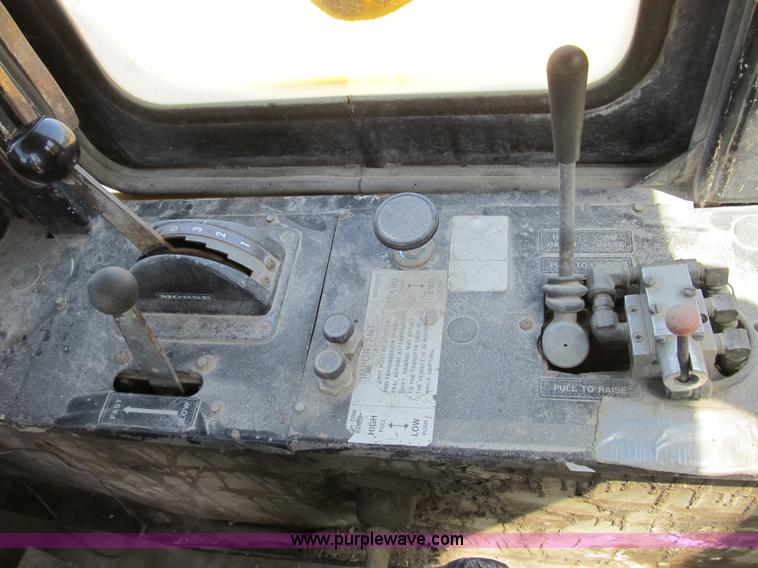 image for item B2737 1985 Ag-Chem Big A 4500 floater