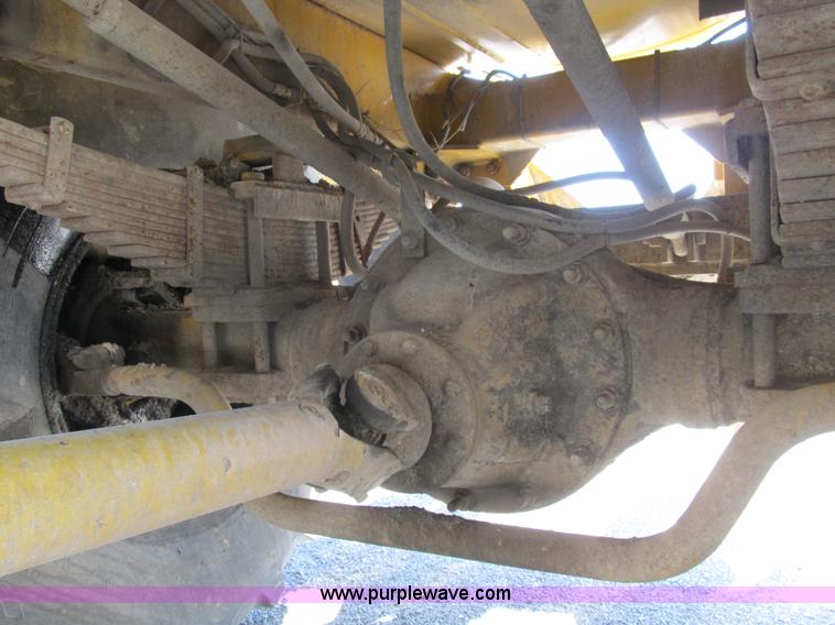 image for item B2737 1985 Ag-Chem Big A 4500 floater