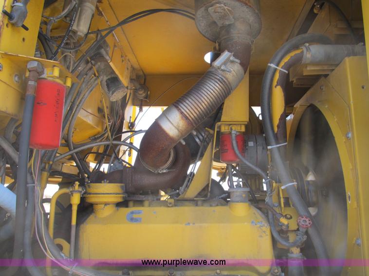 image for item B2737 1985 Ag-Chem Big A 4500 floater