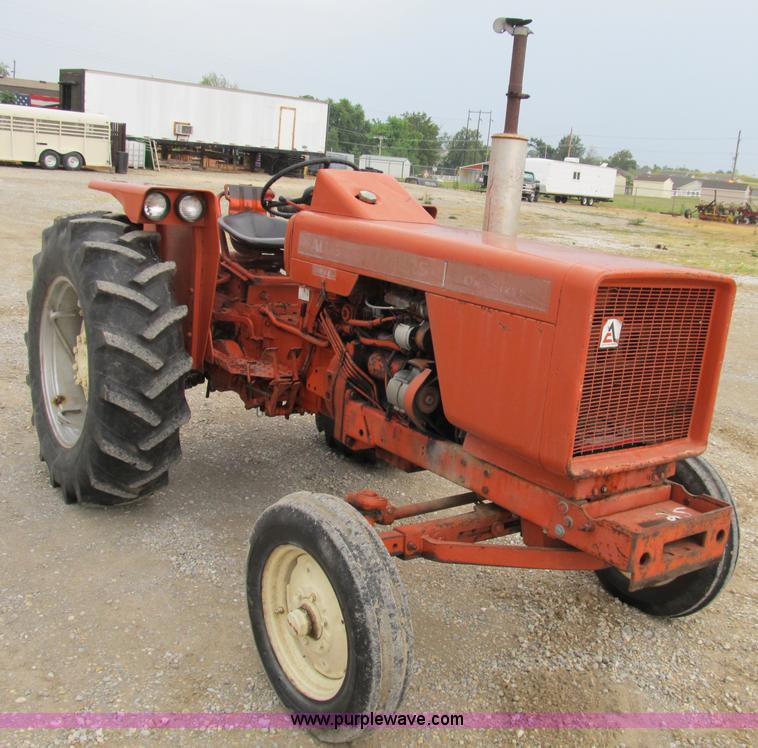 image for item B2754 Allis-Chalmers 160 tractor