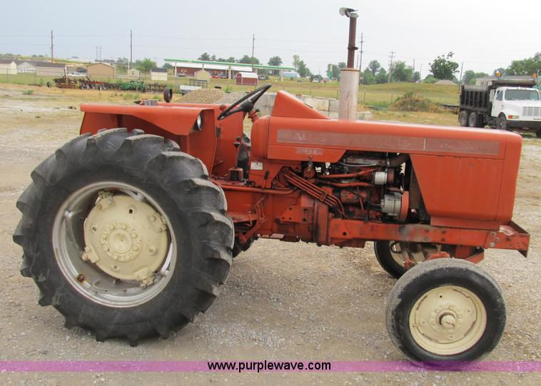 image for item B2754 Allis-Chalmers 160 tractor