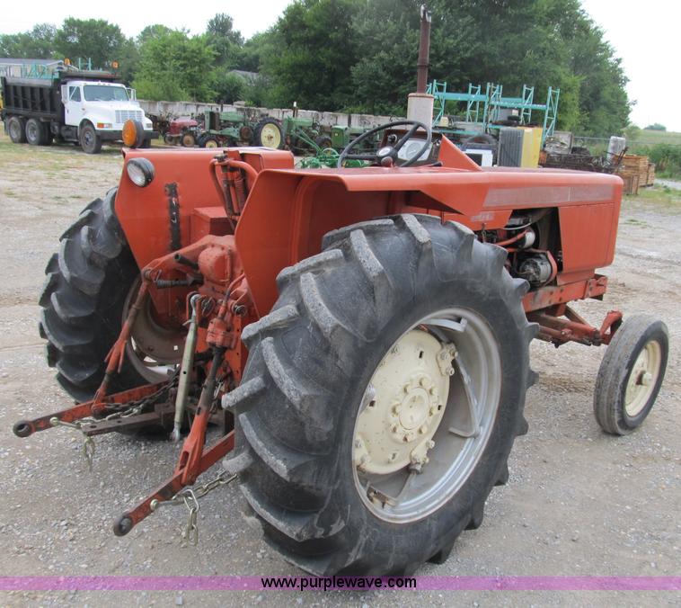 image for item B2754 Allis-Chalmers 160 tractor