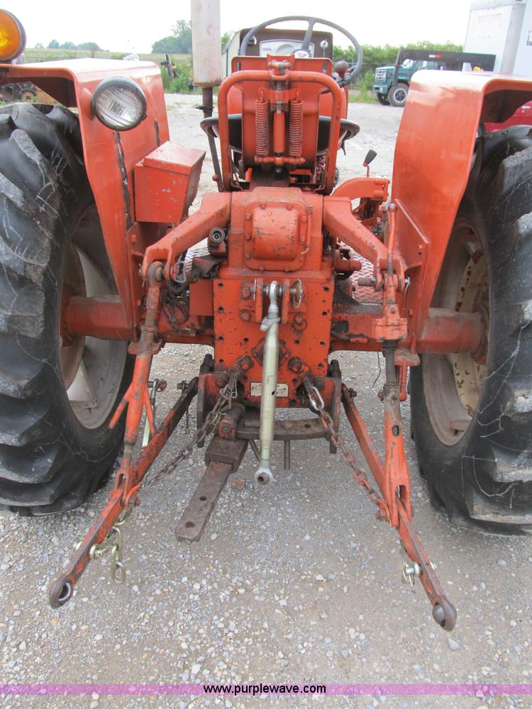 image for item B2754 Allis-Chalmers 160 tractor